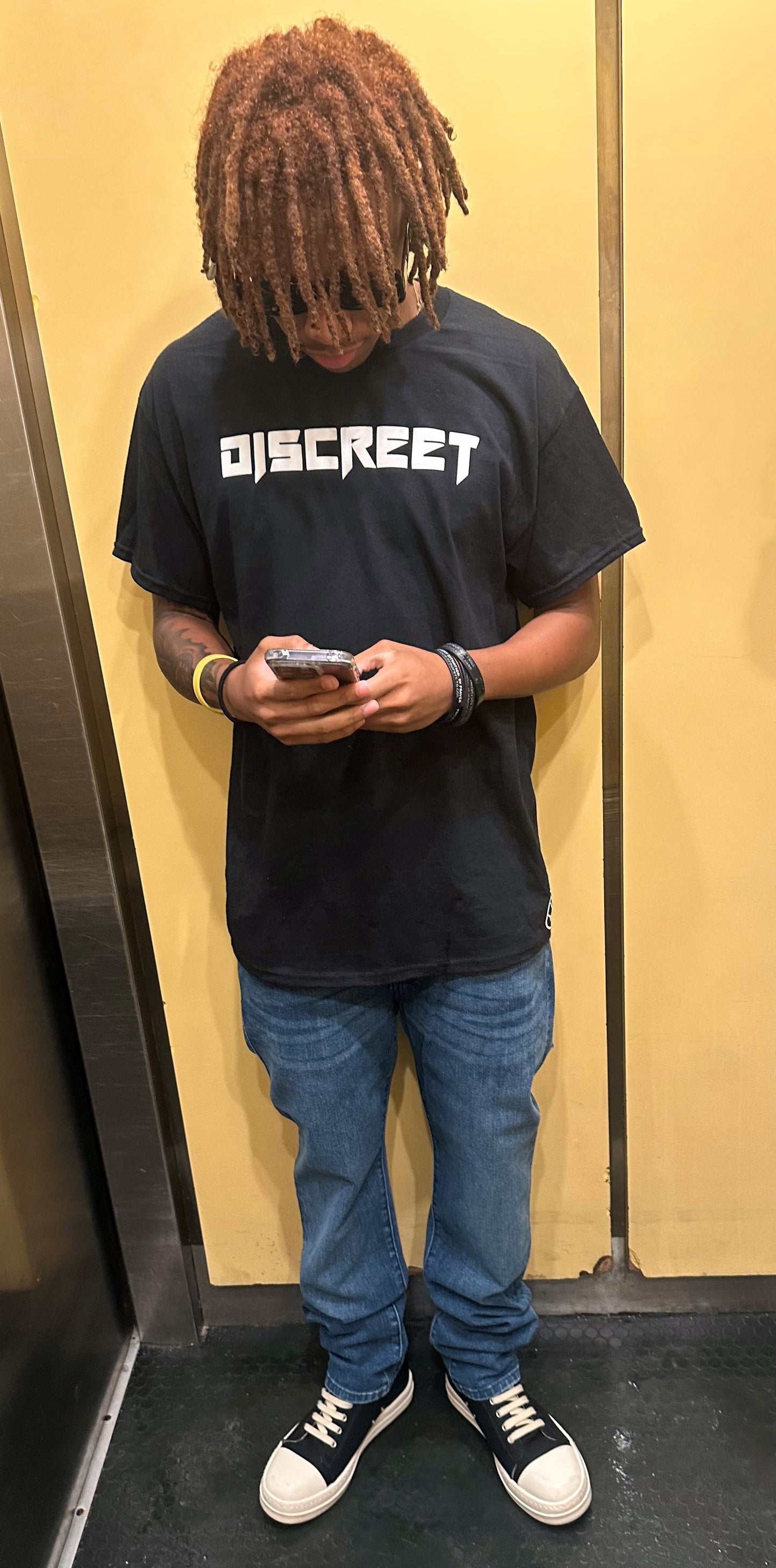 Discreet Tee